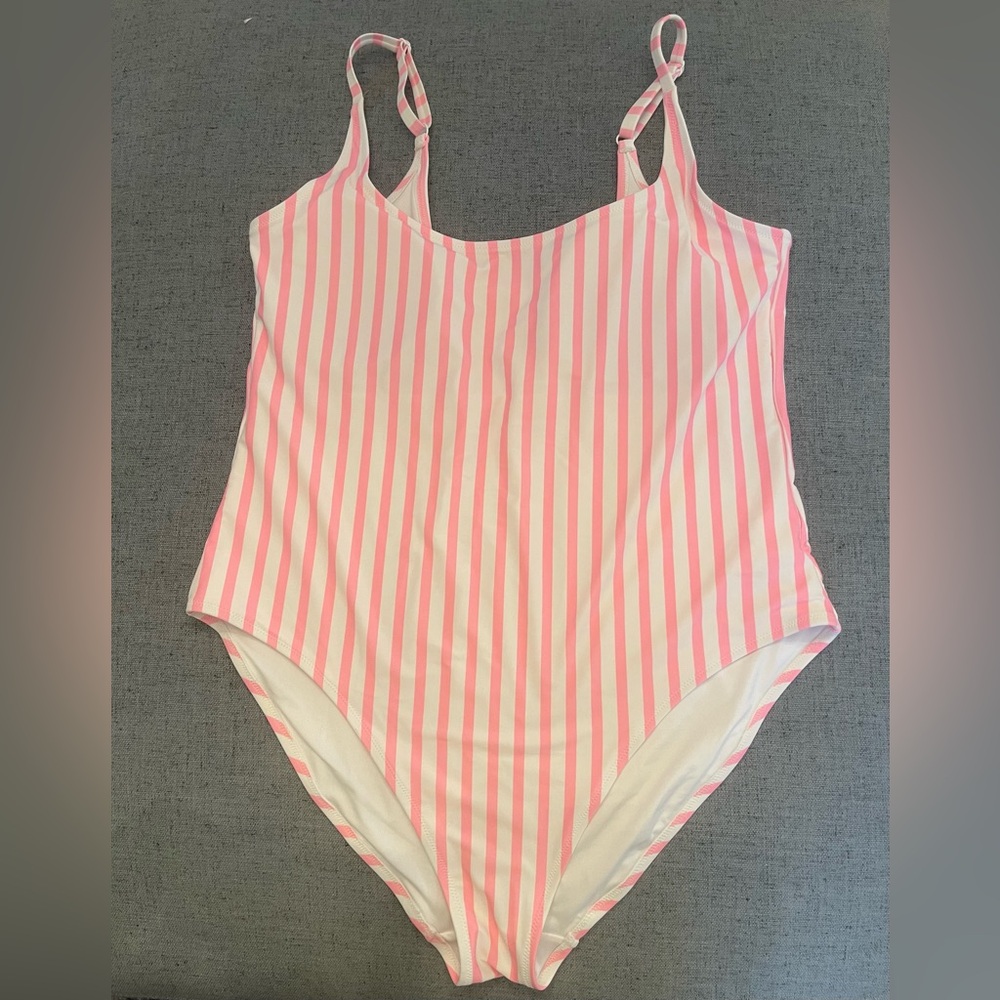 Old Navy Swimsuit